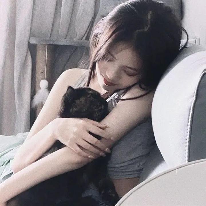 歌女怀春